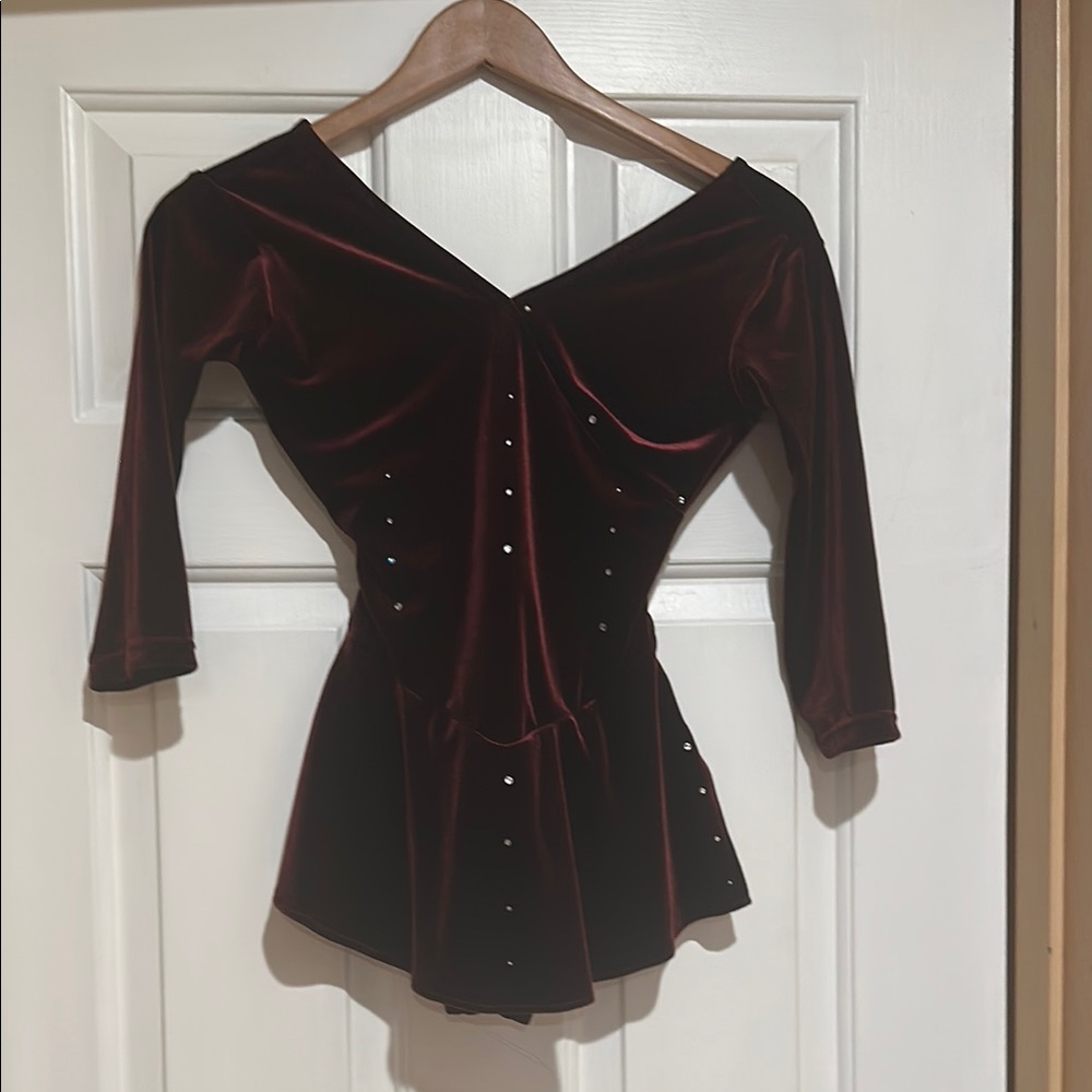 Figure Skating Burgundy Velvet Women's Dress Ice Skating ⛸️ Sparkle!